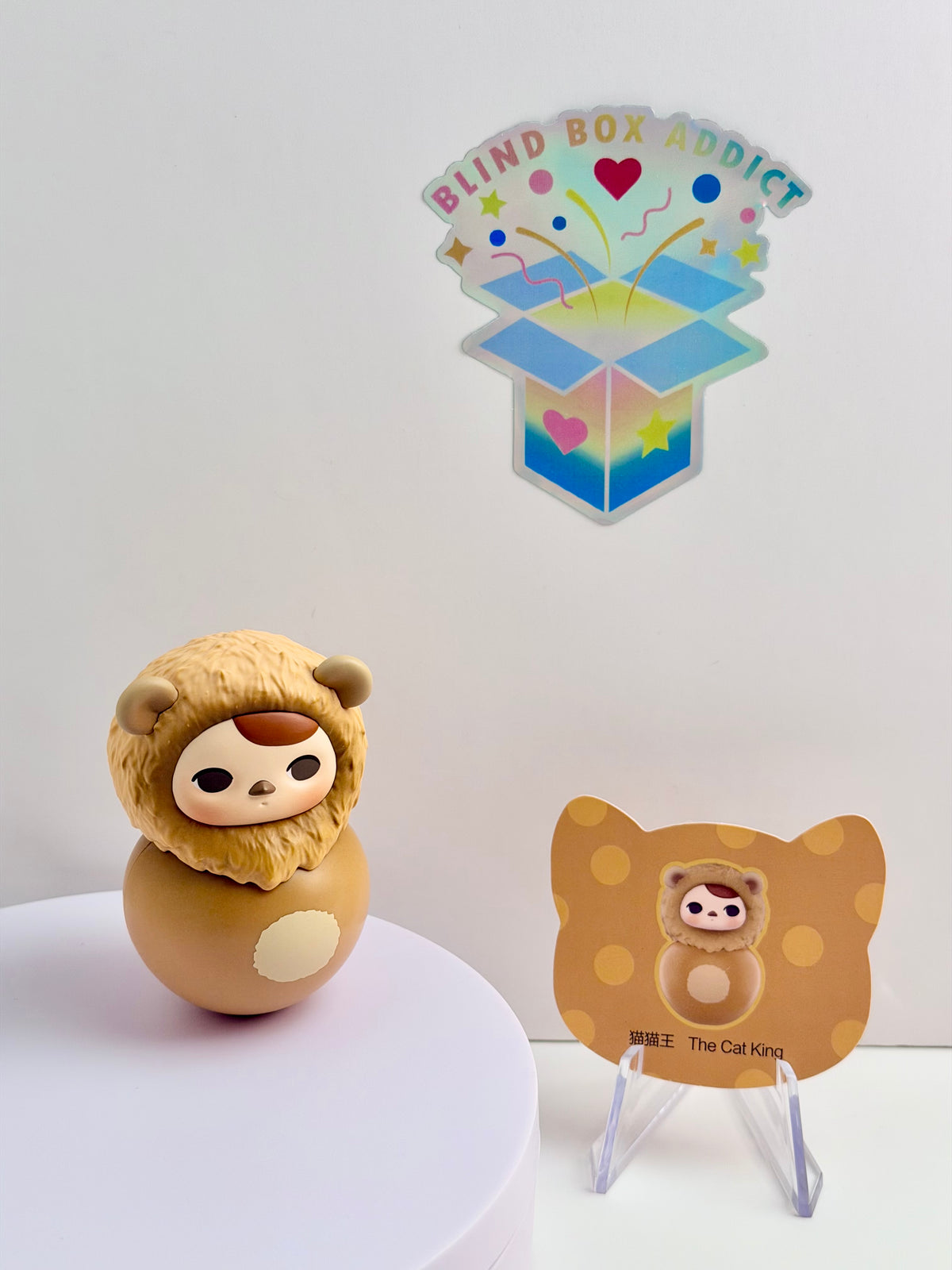 Pucky Roly-Poly Kitty Figure Series - The Cat King Vinyl Figure