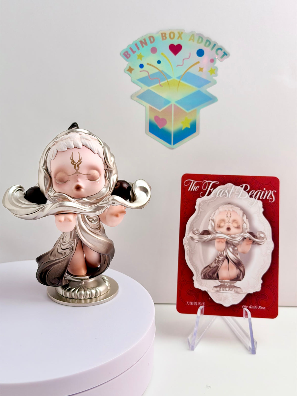 Skullpanda The Feast Begins Series - The Knife Rest Vinyl Figure