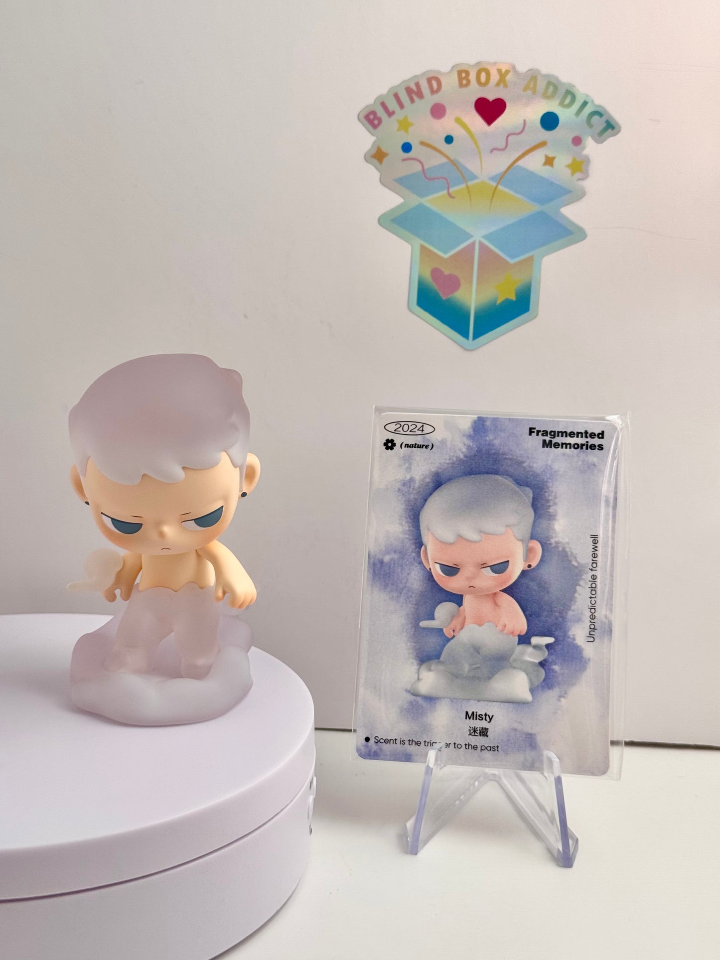 Kubo Breathing In Series - Misty Vinyl Figure