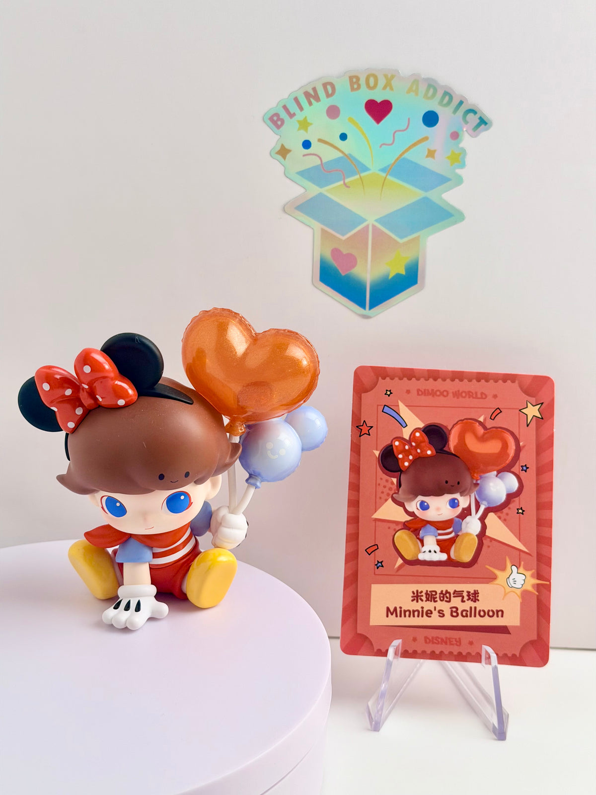 Dimoo World Disney Series - Minnie’s Balloon Vinyl Figure