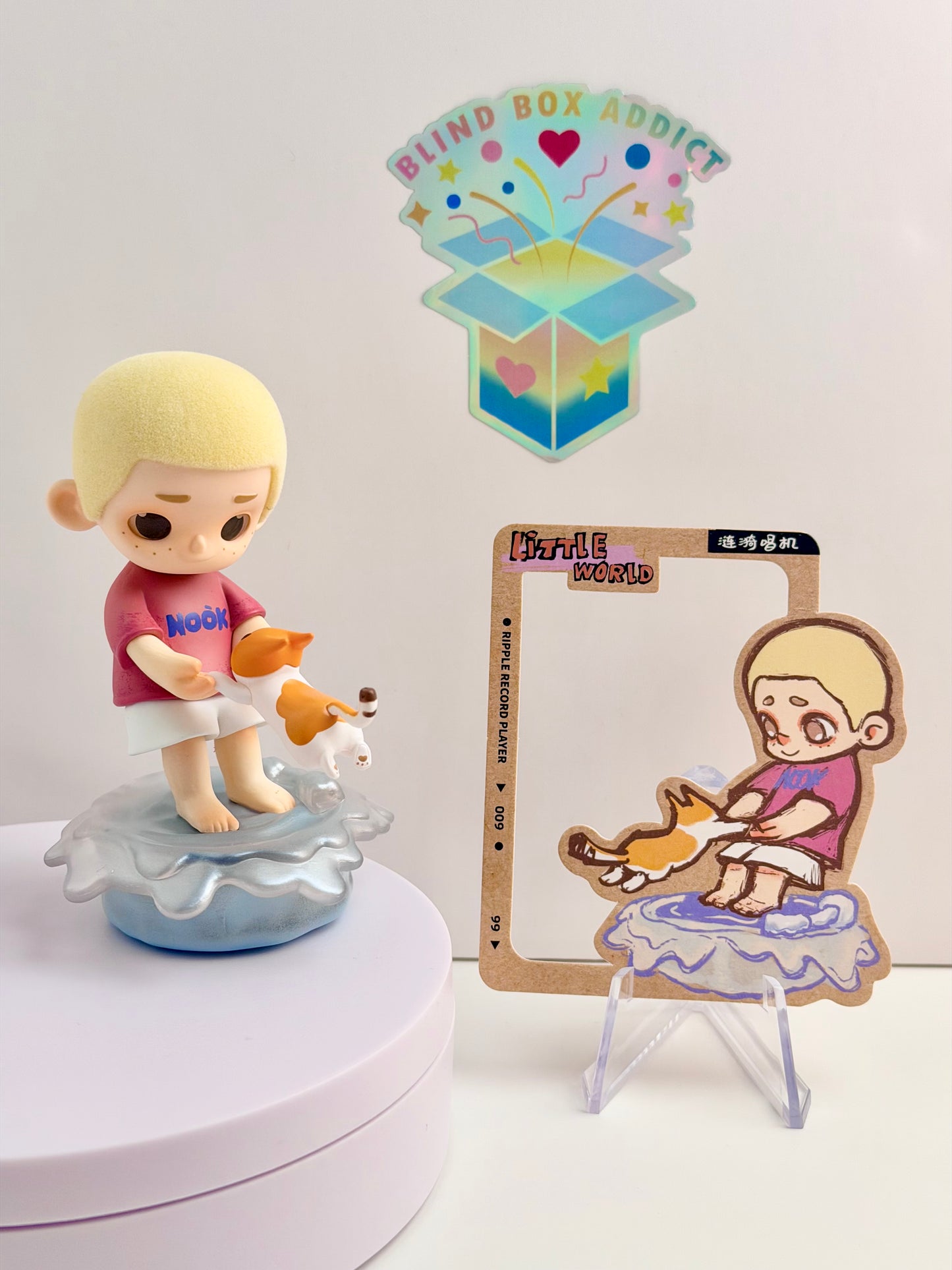 Nook Little World Series - Ripple Record Player Vinyl Figure