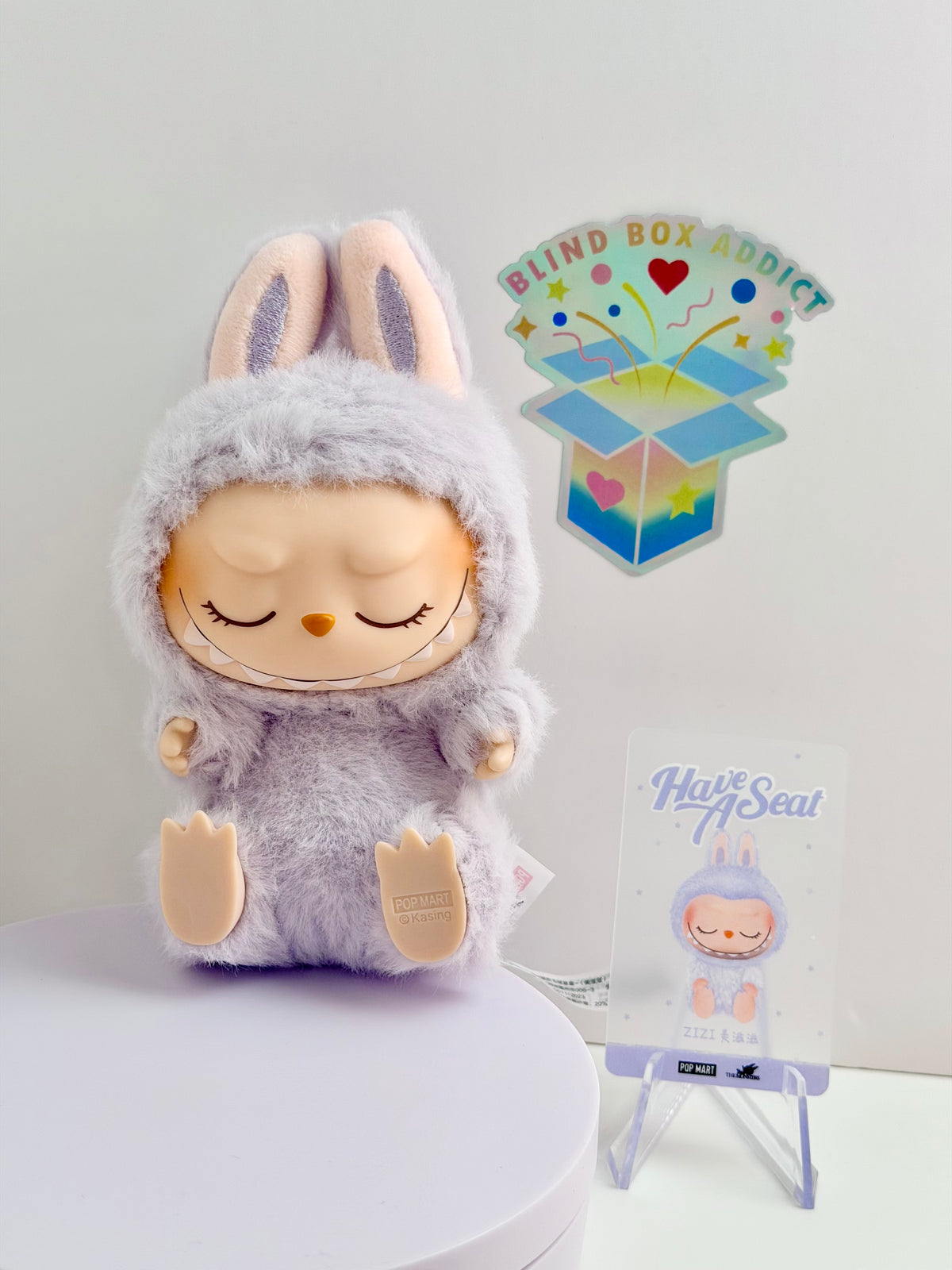 Labubu Have a Seat Series - Zizi Plush Pendant