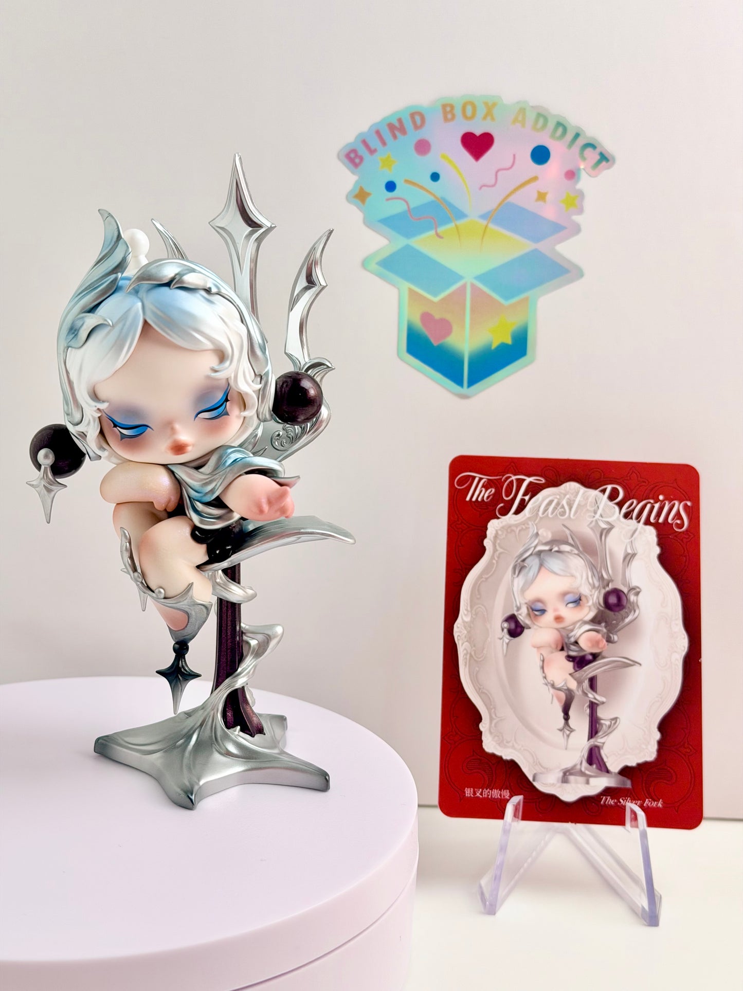 Skullpanda The Feast Begins Series - The Silver Fork Vinyl Figure